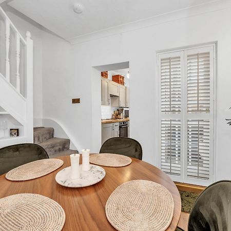 Charming Church Walk, Long Melford - 2 Bedroom Property With Parking エクステリア 写真