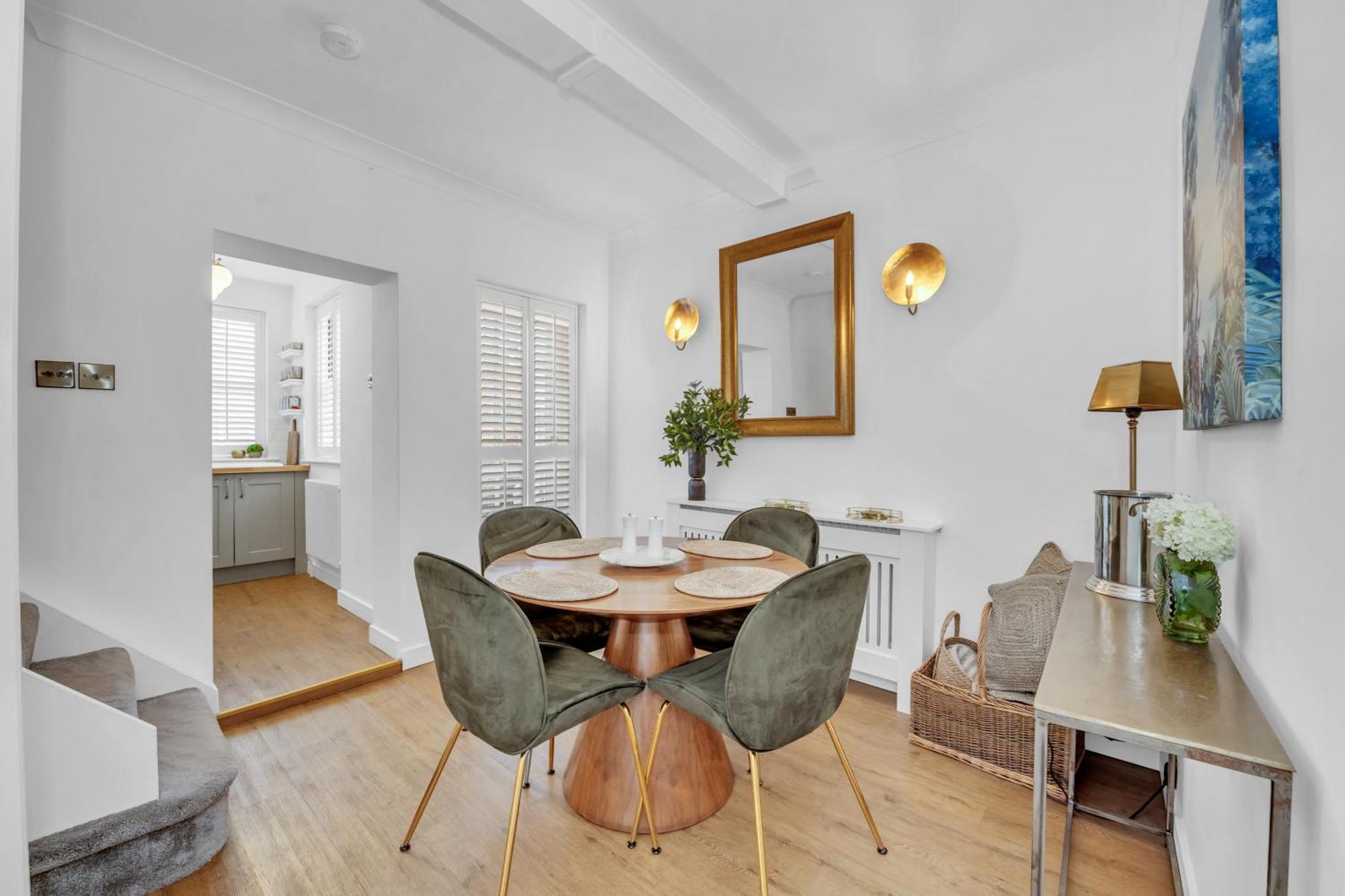 Charming Church Walk, Long Melford - 2 Bedroom Property With Parking エクステリア 写真