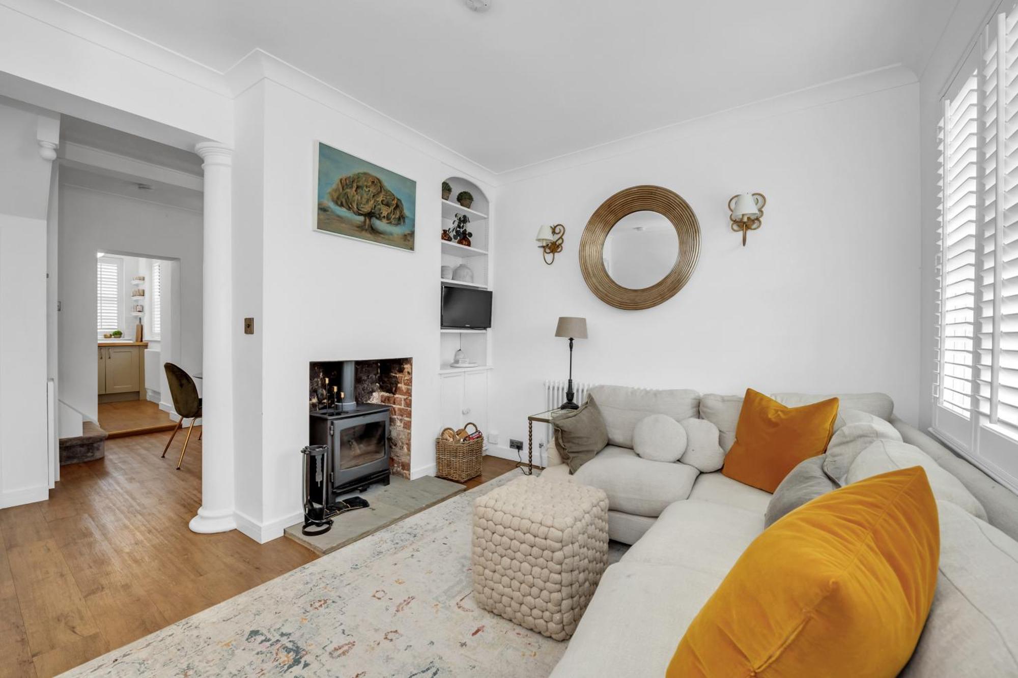 Charming Church Walk, Long Melford - 2 Bedroom Property With Parking エクステリア 写真