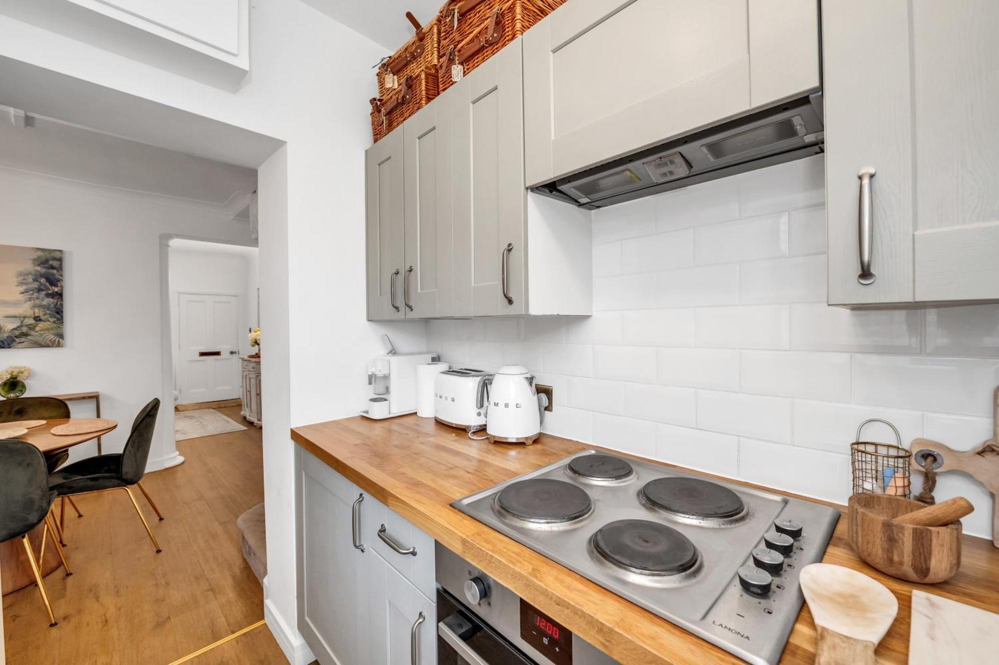 Charming Church Walk, Long Melford - 2 Bedroom Property With Parking エクステリア 写真