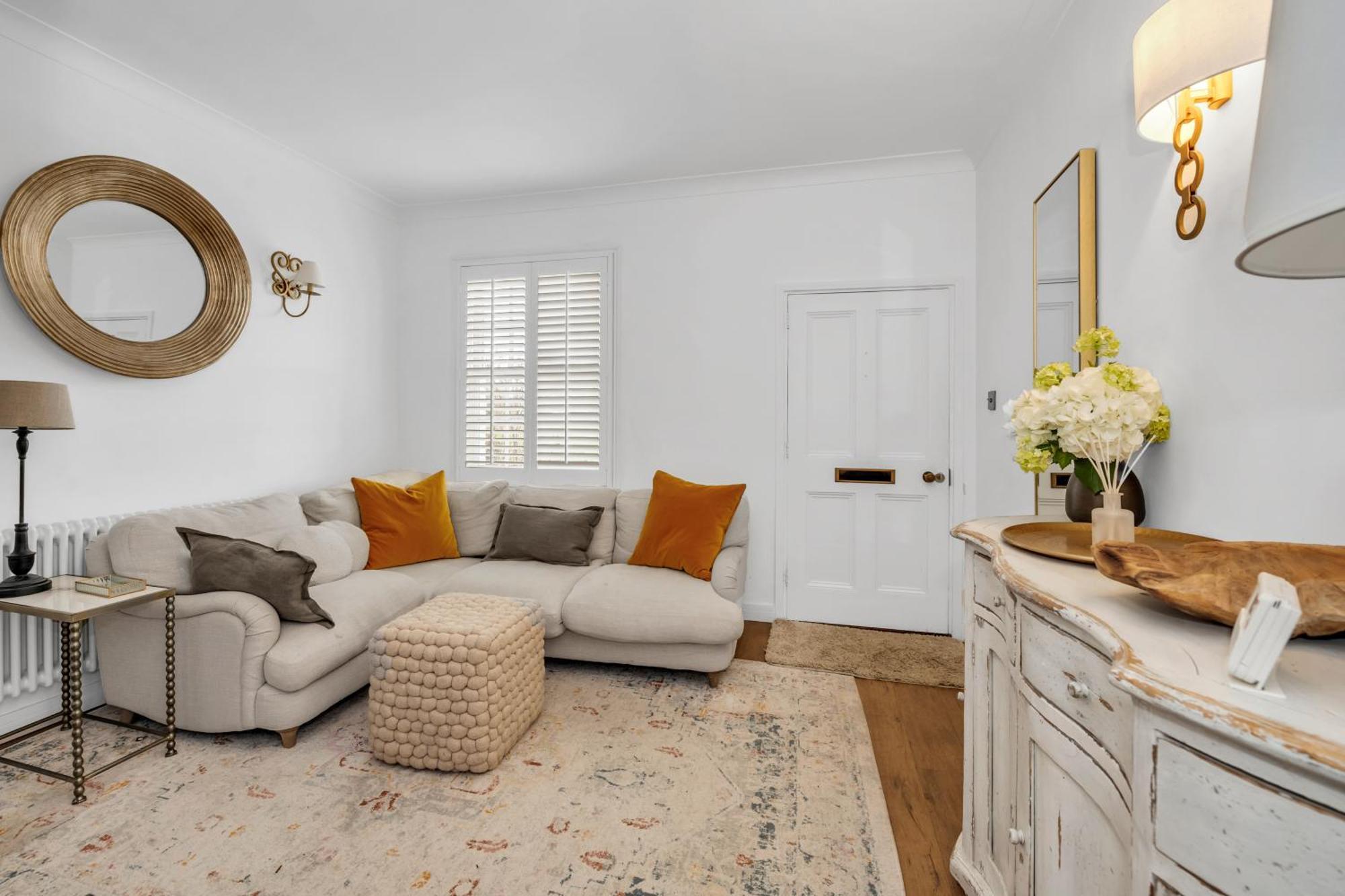 Charming Church Walk, Long Melford - 2 Bedroom Property With Parking エクステリア 写真